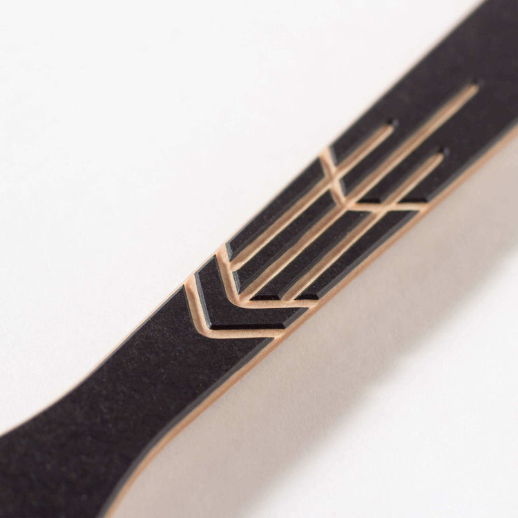 The Frank Llyod Wright Large Spoon detail in Slate/Natural